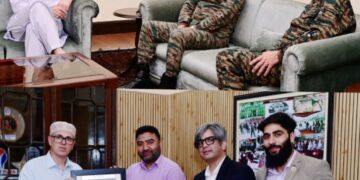 Senior Army Officers, Paras Hospital delegation call on CM Omar Abdullah in Jammu