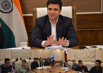 DDC Budgam reviews progress on key projects in district