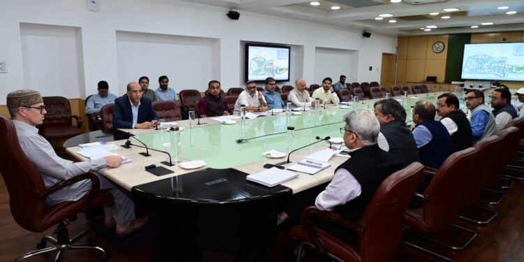 CM Omar Abdullah reviews progress of construction of High Court complexes in J&K Seeks swift completion of these key projects