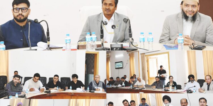 Deputy Advisor NITI Aayog reviews progress on Sampoornata Abhiyan 2.0 in Khawas