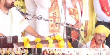 Satish Sharma visits Kathua; outlines roadmap for development, youth empowerment