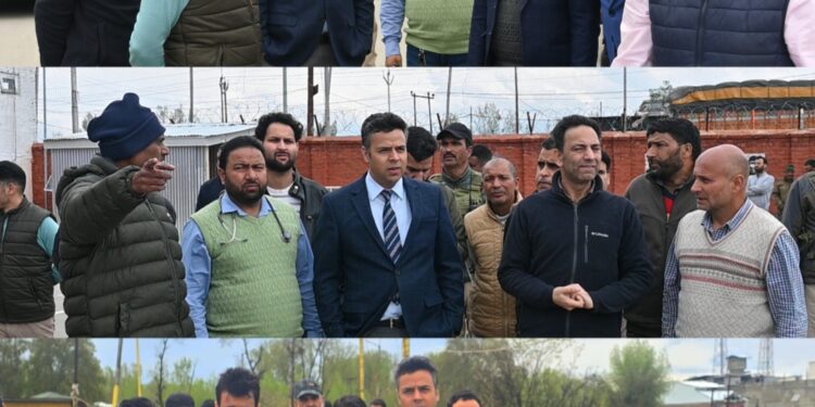DC Anantnag visits Yatra Transit Camps