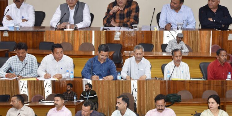 Joint Secretary Meity reviews PM SHRI schools in Udhampur, emphasizes quality education, innovation