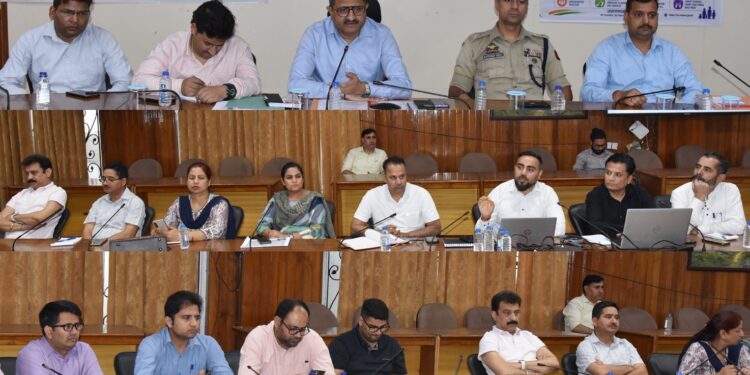 Udhampur admin hosts awareness-cum-training programme on census 2027 self-enumeration