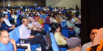 Sakeena Itoo inaugurates Two-Day International Conference on “Manoeuvring Business, Society and Culture in the New World Order” at Govt. SPMR College of Commerce Jammu