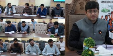 DC Ganderbal reviews progress on Digitization of Revenue Records and updation of Backlog Mutations
