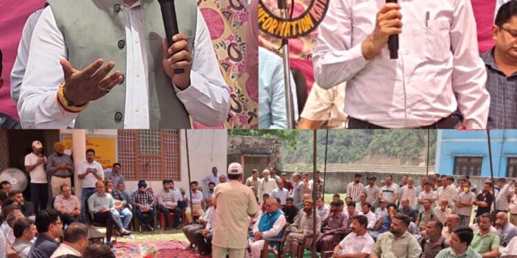 Kathua admin holds Public Grievance Redressal Camp at Dilwan