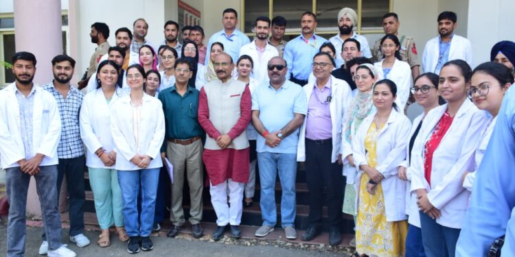 Deputy Chief Minister conducts extensive tour of Akhnoor; inspects colleges, development projects