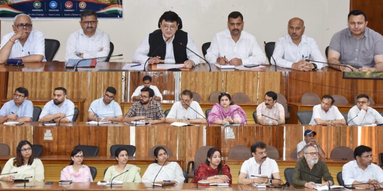 DC Udhampur reviews progress of Self-Enumeration drive under Census-2027