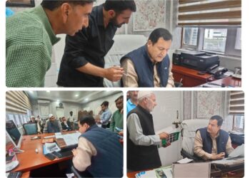 Javid Dar hears public grievances, assures time-bound redress