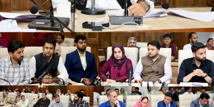 DC Srinagar assesses implementation of Mission YUVA scheme in district