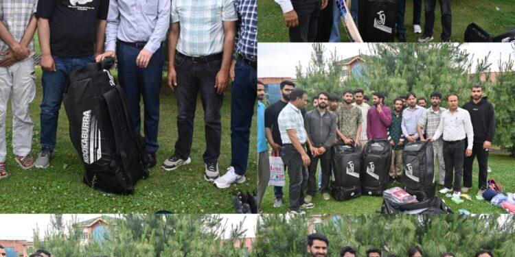 ADC Kulgam distributes Sports Kits among Specially Abled Cricketers