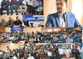 DC Kulgam chairs Mega Block Diwas at Devsar