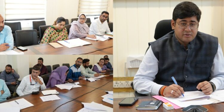 DC Ganderbal reviews progress under Mission YUVA