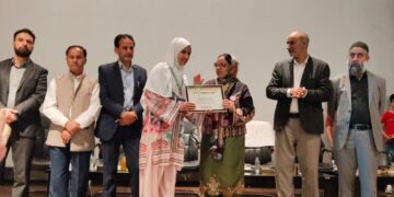 Sakeena Itoo felicitates top performers of ALOHA GAT-2025 at Srinagar
