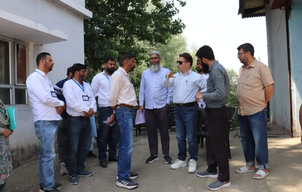 Vice Chairman LCMA reviews functioning of STPs at Brari Numbal, Nallah Amir Khan