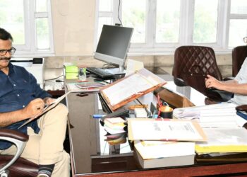 Legislators, deputations call on Javed Rana; project public issues, development demands