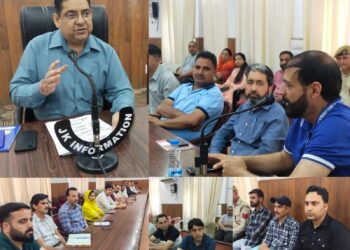 ADC Bhaderwah chairs awareness program on online Self Enumeration, Census 2027