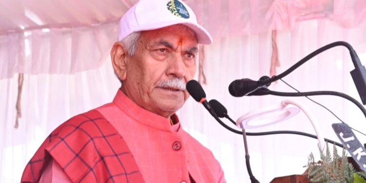 Lieutenant Governor Joins Mega Padyatra in Budgam, Pledges Sweeping Action Against Drug Smugglers