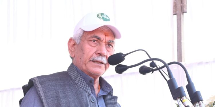 Lieutenant Governor Joins Padyatra at Anantnag as Part of Drug-Free J&K Campaign