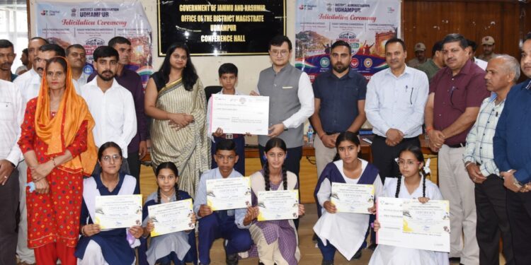DC Udhampur felicitates winners of competitions under Nasha Mukt Jammu and Kashmir Abhiyan