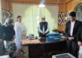 District Judiciary Ganderbal pays Homage to Mother of Chief Justice (A) Justice Sanjeev Kumar