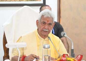 Lieutenant Governor chairs high-level meeting at Pahalgam; reviews preparations for Shri Amarnath Ji Yatra-2026