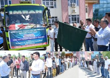 DC Kulgam flags off Farmers for Exposure Visits under HADP