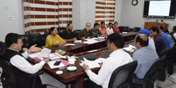 DC reviews TB Mukt Bharat Abhiyan progress in Udhampur