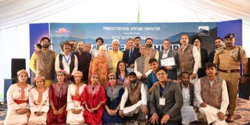 `This week-long event showcases Jammu Kashmir’s priceless handlooms and handicrafts and draws both art lovers and buyers