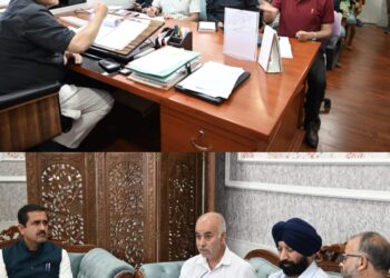 Javid Dar reviews fruit fall incidents; sets up Horticulture panel to fix causes, suggest corrective measures