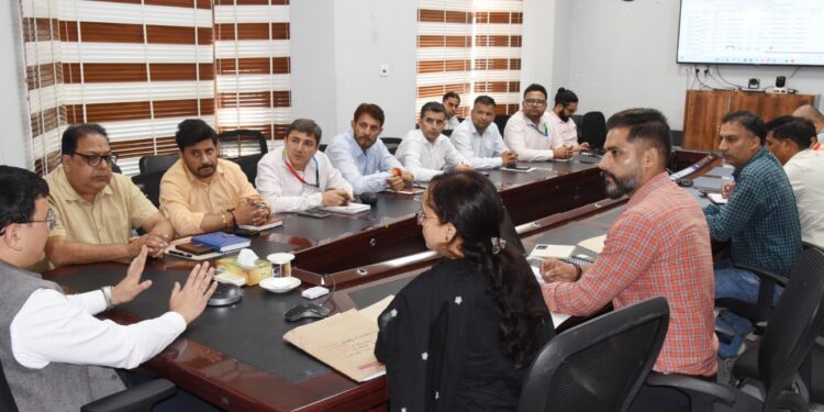DC chairs DLIC meeting under Mission YUVA; 485 cases approved for financial assistance in Udhampur