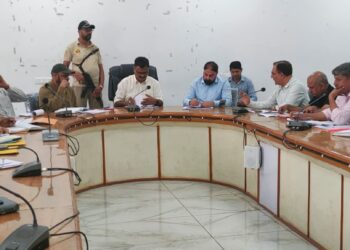 Rana reviews development works in Poonch; cautions against any laxity in timelines, quality standards