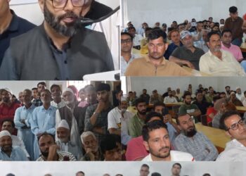 MP Ruhullah Mehdi convenes Public Darbar at Awantipora
