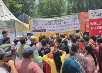 RBI Jammu sets up financial awareness stall at Kheer Bhawani mela