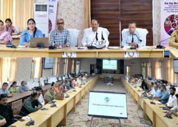 JKTPO conducts export awareness workshop and e-commerce onboarding drive at Kishtwar