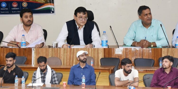 DC Udhampur chairs DLTFC meeting under JKREGP
