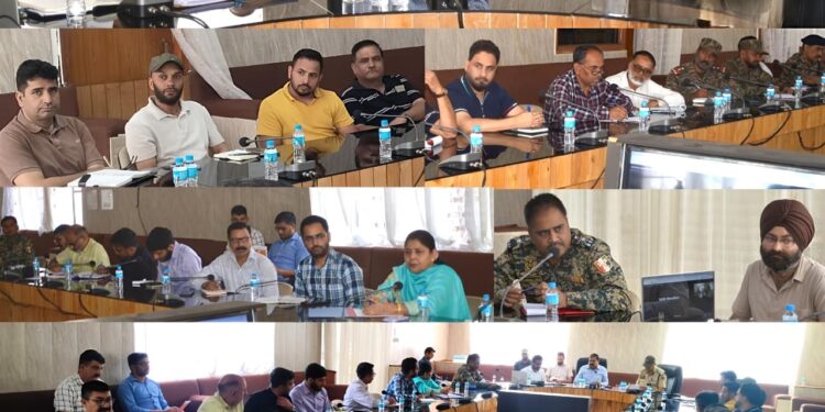 District Level Standing Committee reviews border security scenario in Poonch
