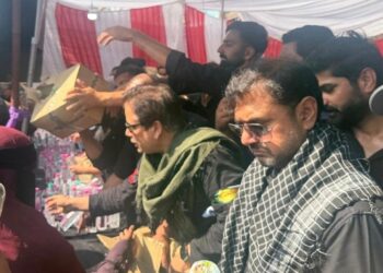 Satish Sharma joins Ashura procession at Zadibal; pays tribute to Imam Hussain (AS)