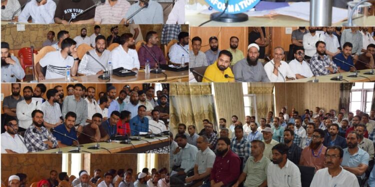 DC Pulwama reviews Charge wise Progress of Census-2027 House Listing Operations