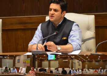 DC Budgam reviews preparedness for Pulse Polio Immunization Drive scheduled on June 28