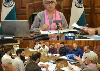 DC Bandipora reviews Mission YUVA; DLIC Approves 134 Cases