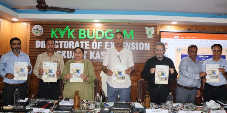 VC SKUAST-K reviews KVK Srinagar, Budgam progress at SAC Meetings