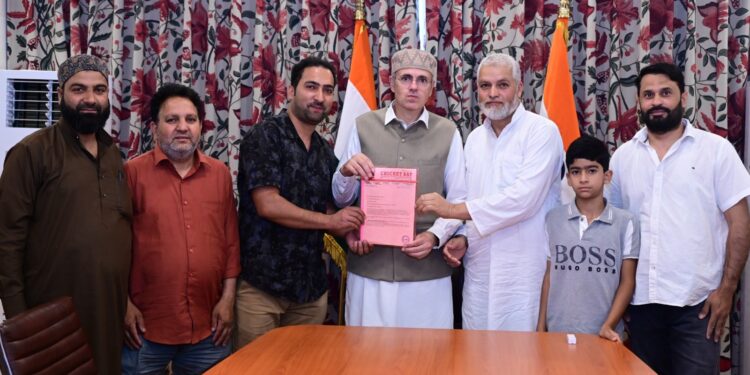 CM Omar Abdullah meets delegations, assures examination of public and industry-related issues