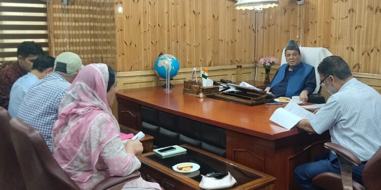 Speaker reviews HDF, RKS fund utilization for strengthening healthcare services in Charar-i-Sharief