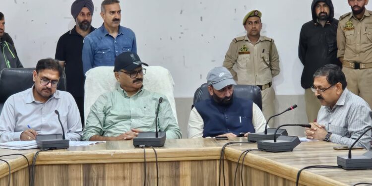 Ministers review flood damage, restoration works in Poonch