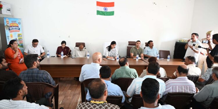DC Samba holds Block Diwas at Purmandal, reviews development works and addresses public grievances