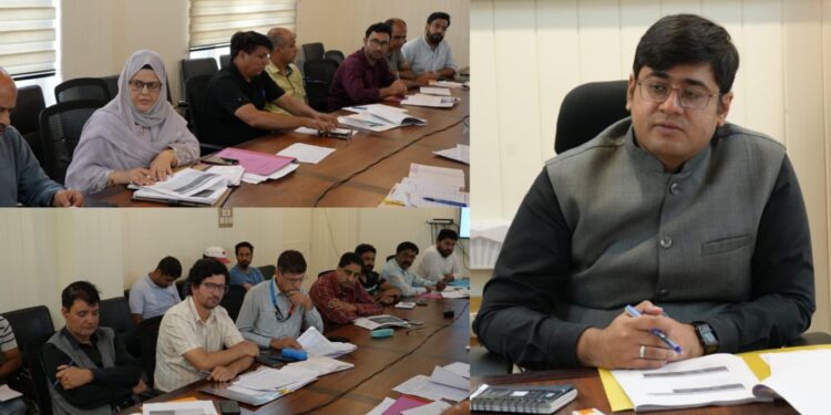 DC Ganderbal reviews implementation of HADP, JKCIP