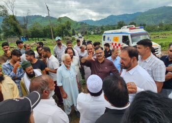 Javed Rana visits flood affected areas of Mendhar