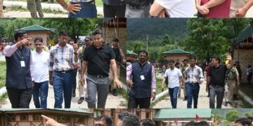 Div Com Kashmir visits Nunwan Base Camp